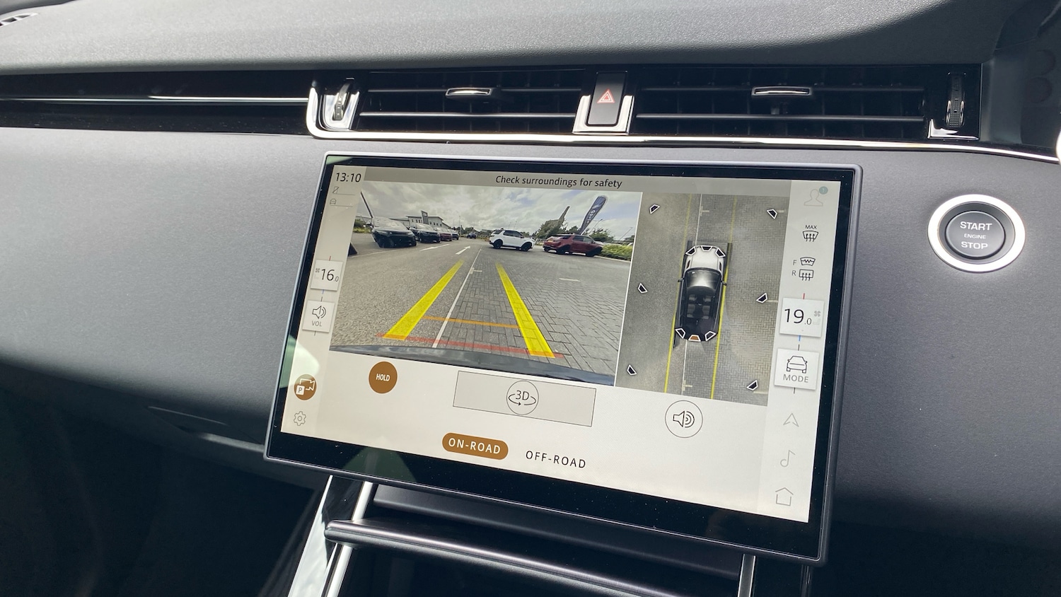 Used Land Rover Range Rover Evoque 2025 for sale - 76763082: Photo 12