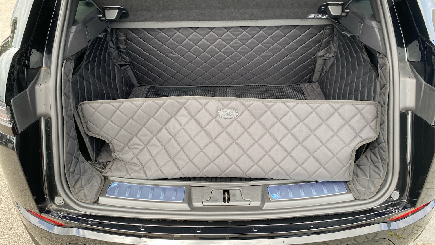 Used Land Rover Range Rover Evoque 2025 for sale - 76763082: Photo 29