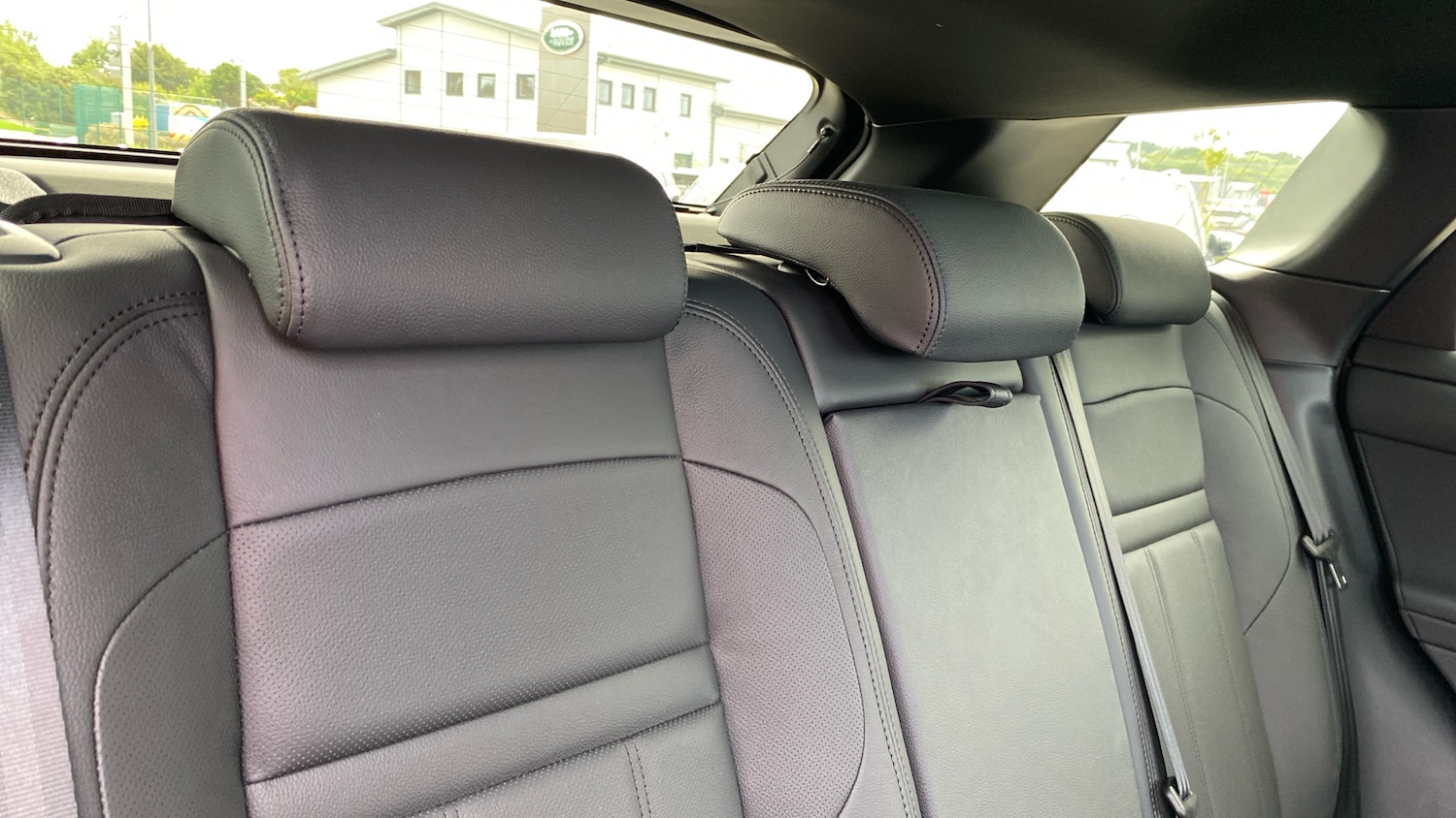 Used Land Rover Range Rover Evoque 2025 for sale - 76763082: Photo 32