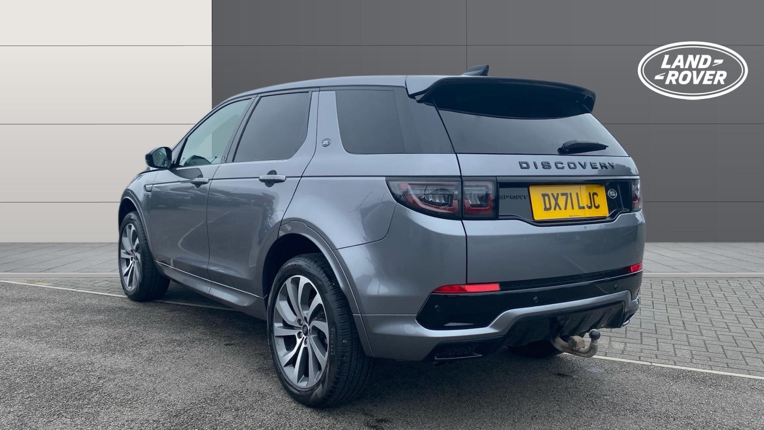 Used Land Rover Discovery Sport 2021 for sale - 77639132: Photo 2