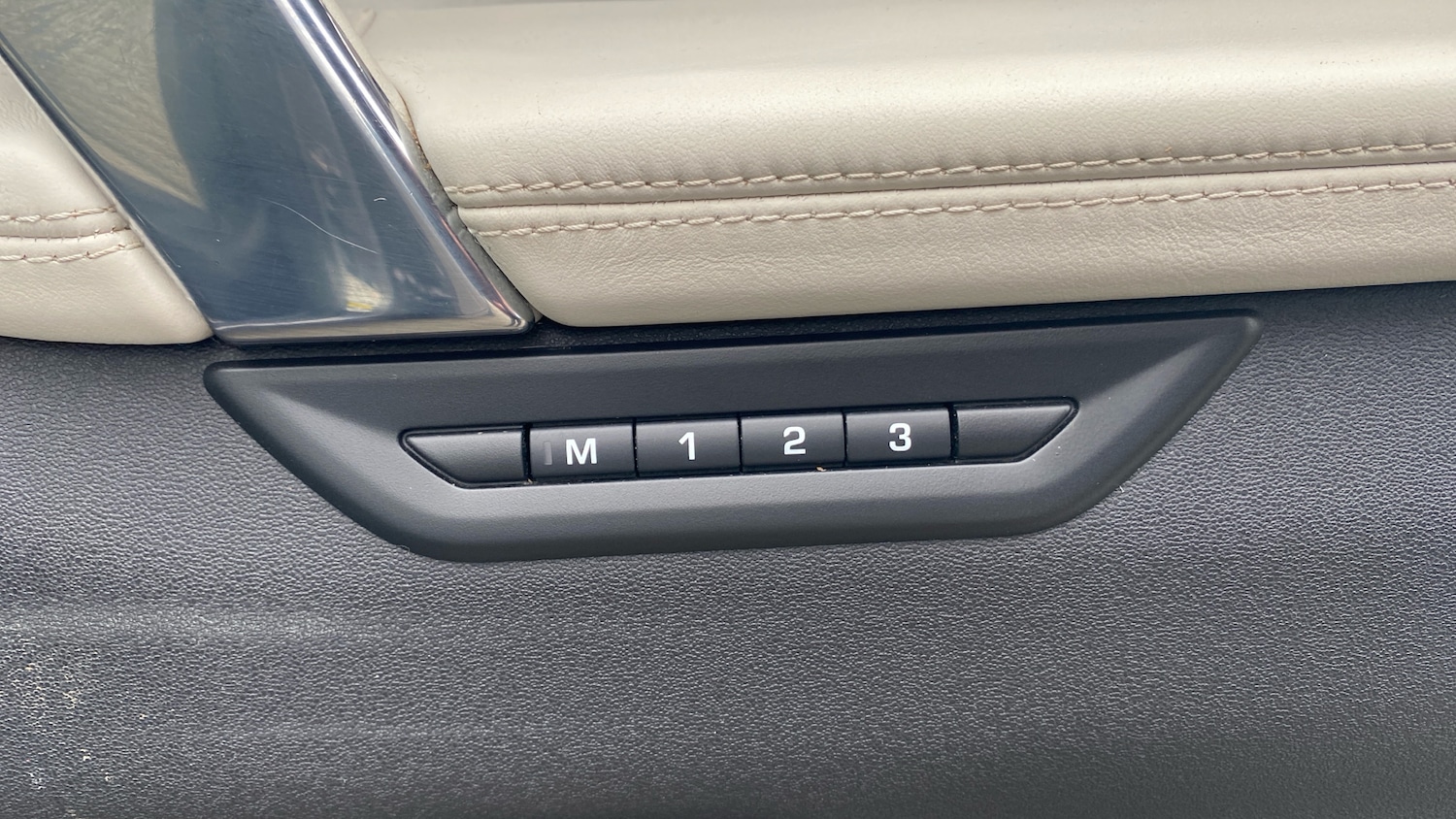 Used Land Rover Discovery Sport 2021 for sale - 77639132: Photo 48