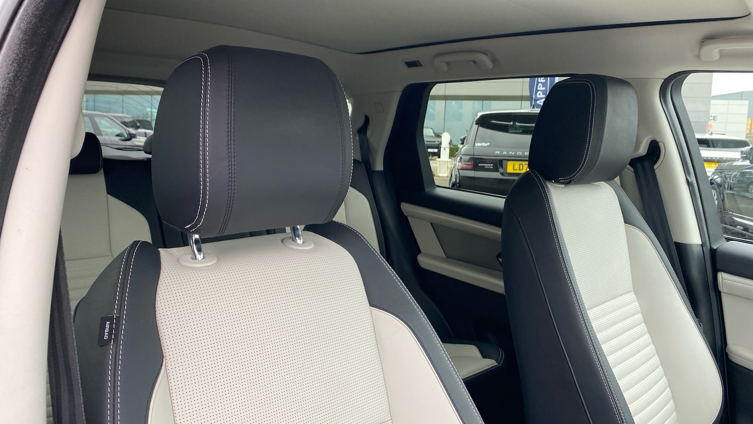 Used Land Rover Discovery Sport 2021 for sale - 77639132: Photo 52