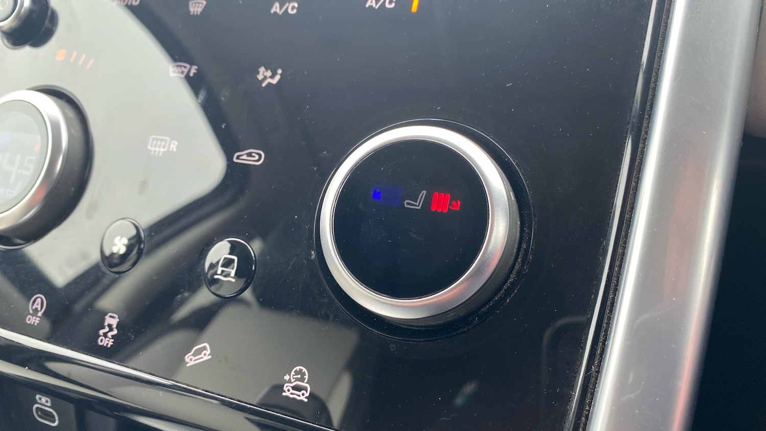 Used Land Rover Discovery Sport 2021 for sale - 77639132: Photo 67