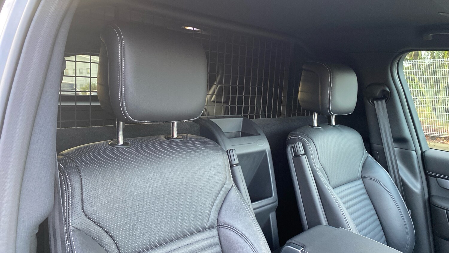 Used Land Rover Discovery 2023 for sale - 76835362: Photo 43