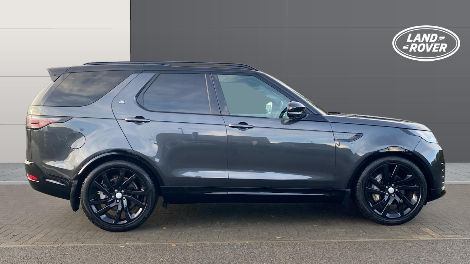 Used Land Rover Discovery 2023 for sale - 76835362: Photo 5