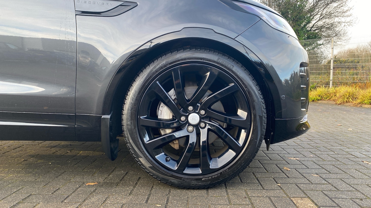 Used Land Rover Discovery 2023 for sale - 76835362: Photo 8