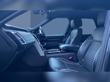 Used Land Rover Discovery 2017 for sale - 77001752: Photo