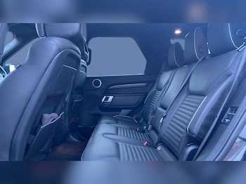 Used Land Rover Discovery 2017 for sale - 77001752: Photo