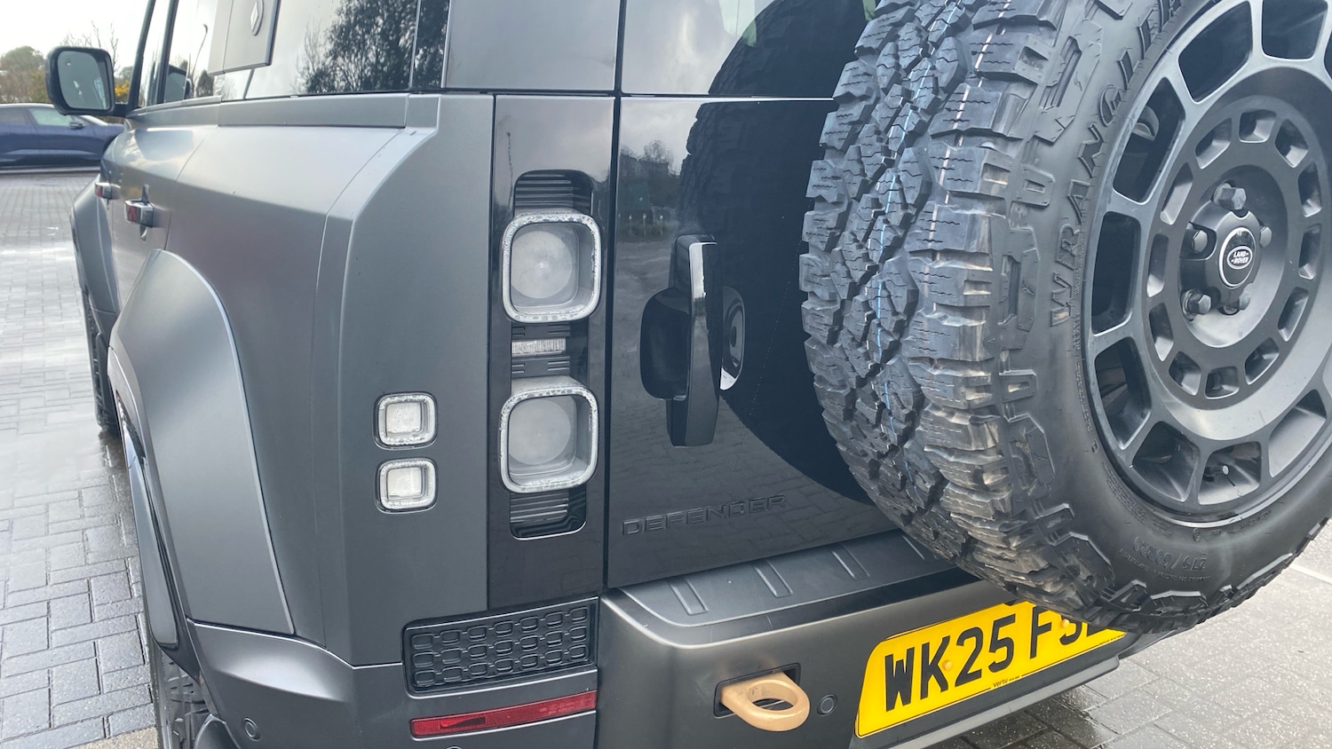 Used Land Rover Defender 2025 for sale - 77434538: Photo 19