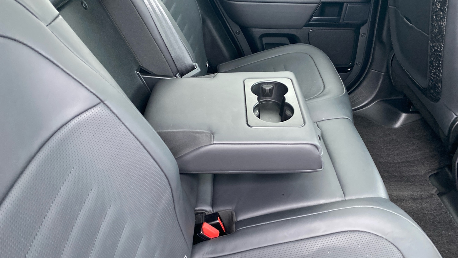 Used Land Rover Defender 2025 for sale - 77434538: Photo 50