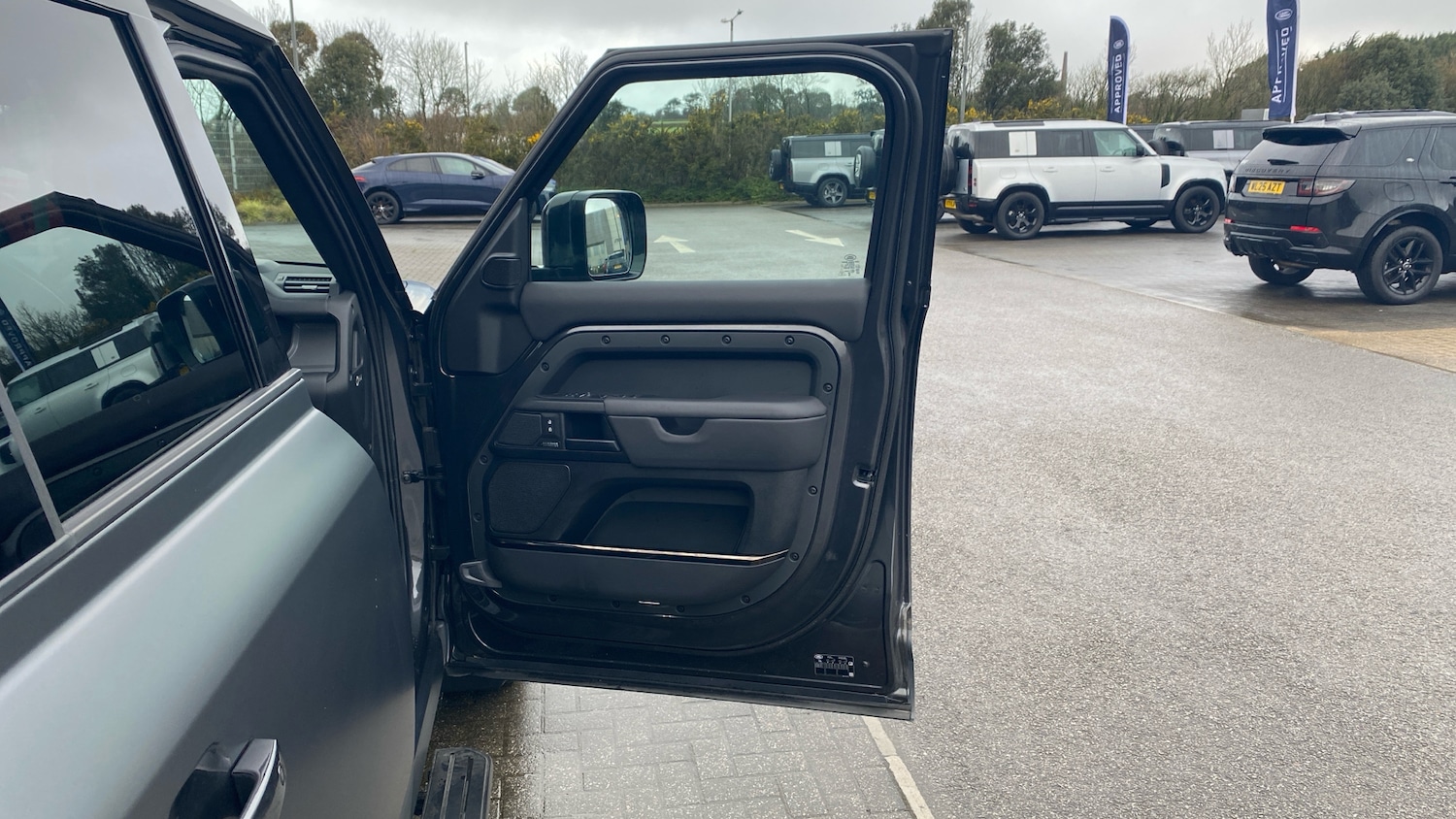 Used Land Rover Defender 2025 for sale - 77434538: Photo 52