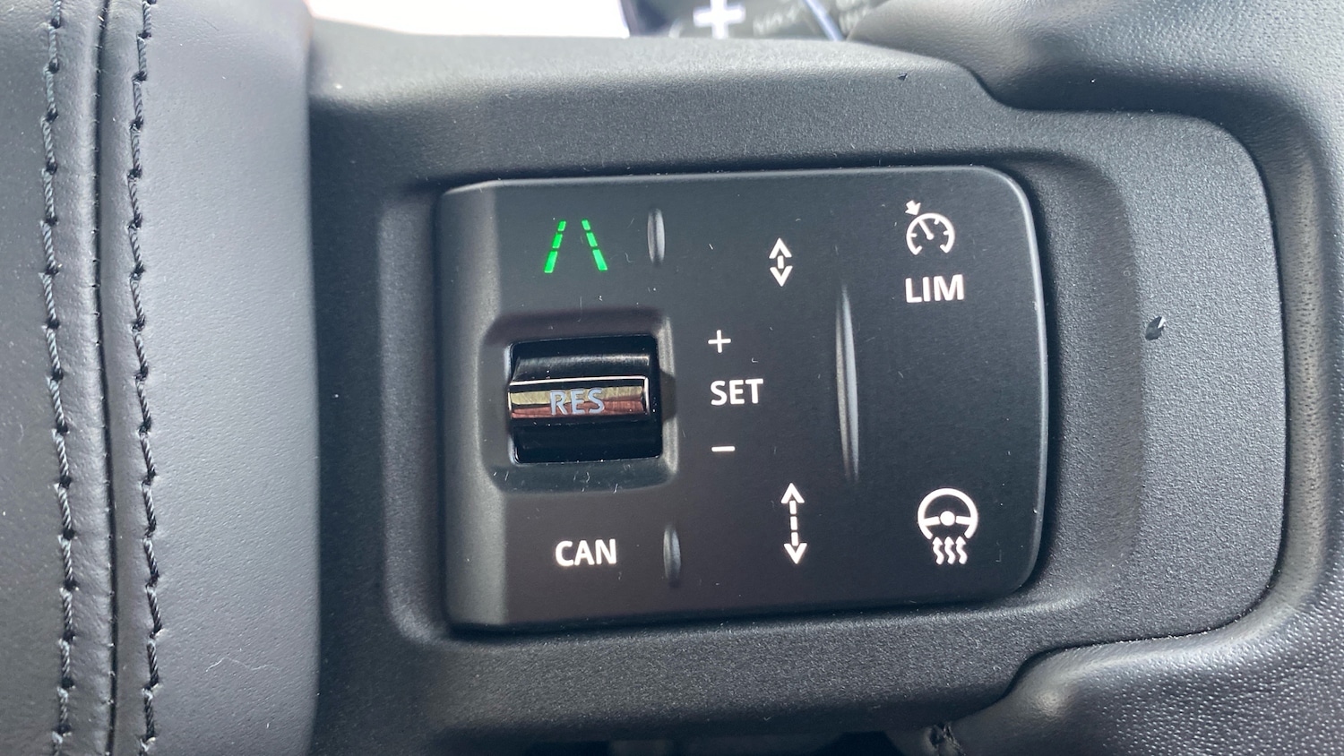 Used Land Rover Defender 2025 for sale - 77434538: Photo 61