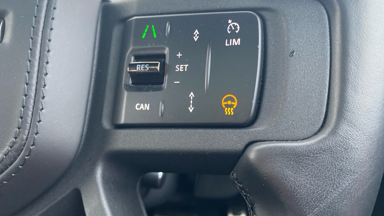 Used Land Rover Defender 2025 for sale - 77434538: Photo 62