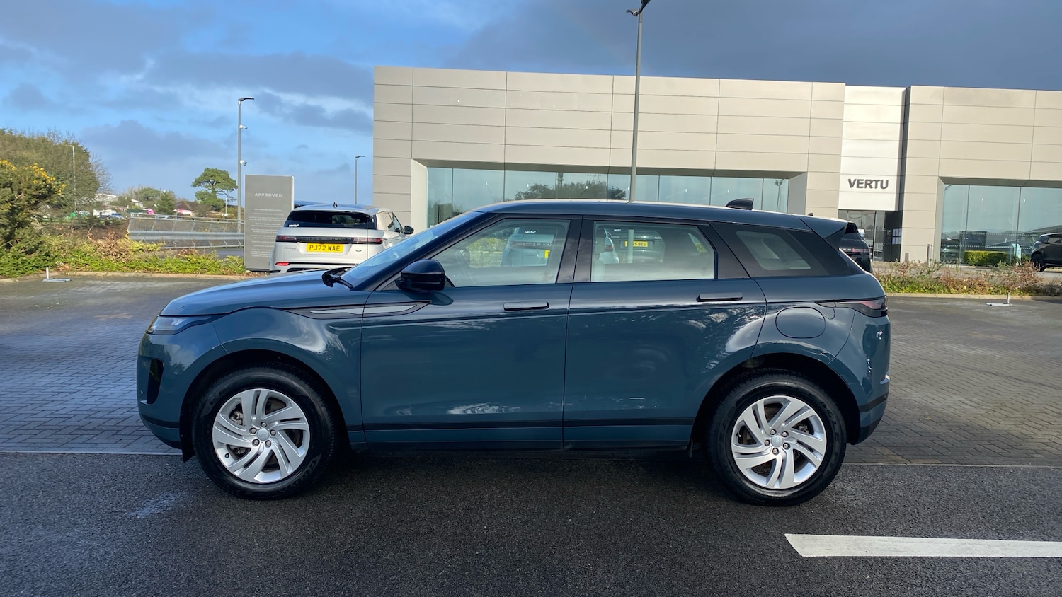 Used Land Rover Range Rover Evoque 2024 for sale - 77446108: Photo 22