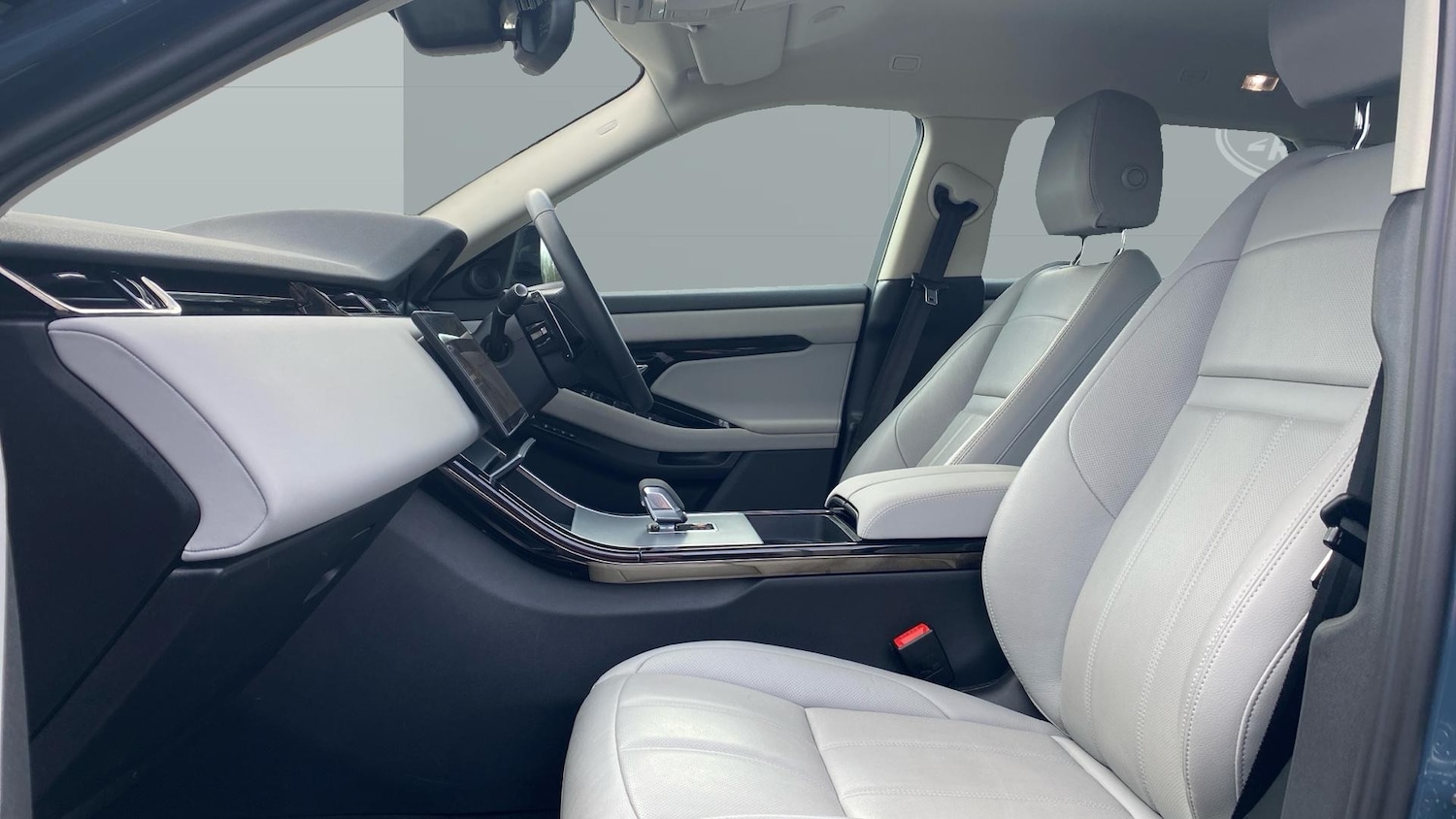 Used Land Rover Range Rover Evoque 2024 for sale - 77446108: Photo 3