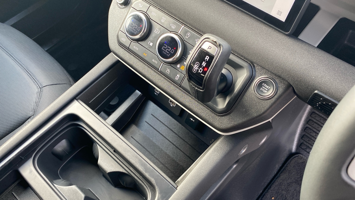 Used Land Rover Defender 2022 for sale - 76363263: Photo 13