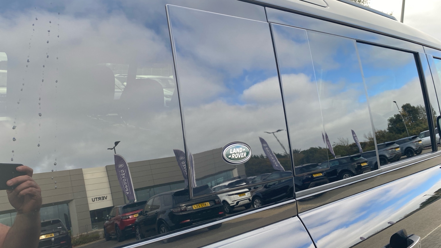 Used Land Rover Defender 2022 for sale - 76363263: Photo 24