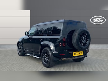 Used Land Rover Defender 2022 for sale - 76363263: Photo