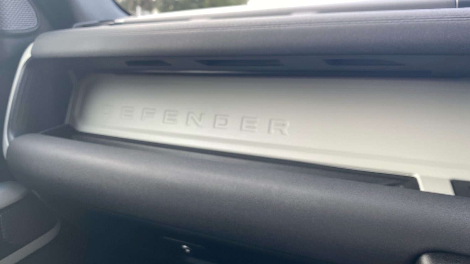 Used Land Rover Defender 2022 for sale - 76363263: Photo 60