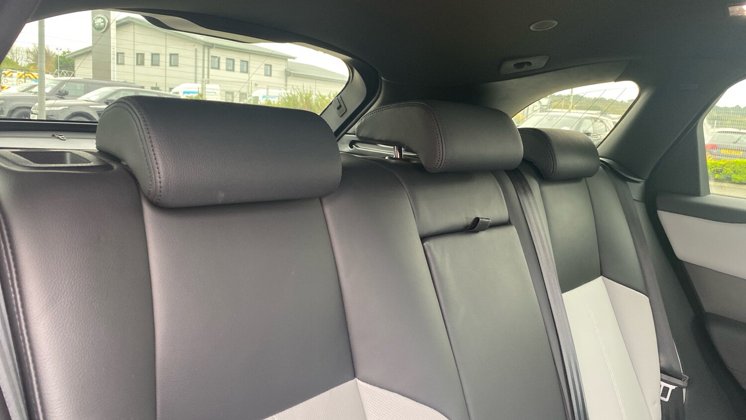 Used Land Rover Range Rover Velar 2023 for sale - 76289109: Photo 40