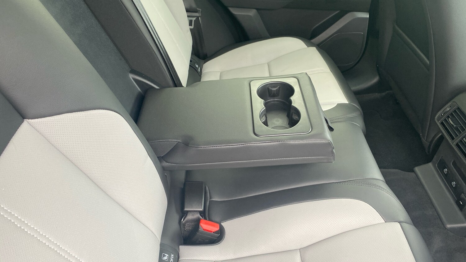 Used Land Rover Range Rover Velar 2023 for sale - 76289109: Photo 42