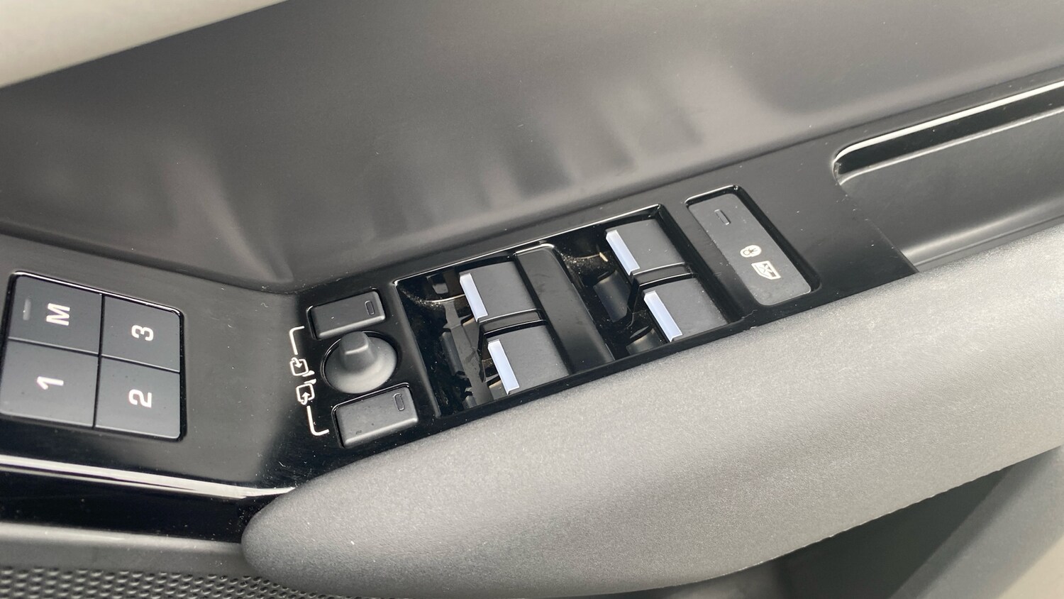 Used Land Rover Range Rover Velar 2023 for sale - 76289109: Photo 44