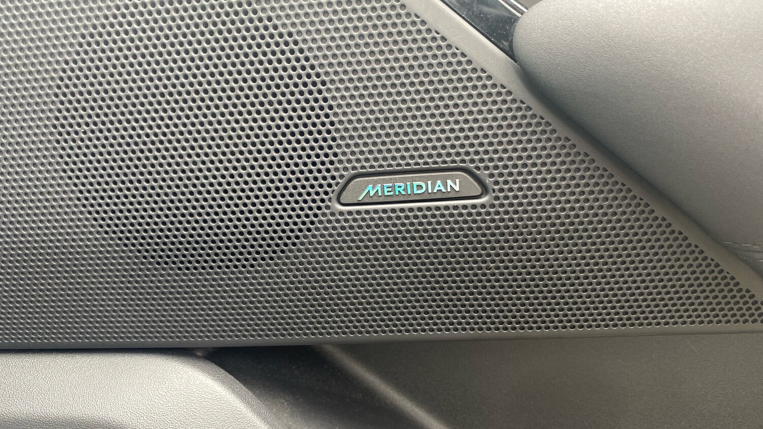 Used Land Rover Range Rover Velar 2023 for sale - 76289109: Photo 46