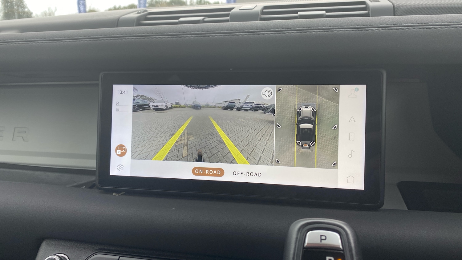 Used Land Rover Defender 2021 for sale - 77652932: Photo 12