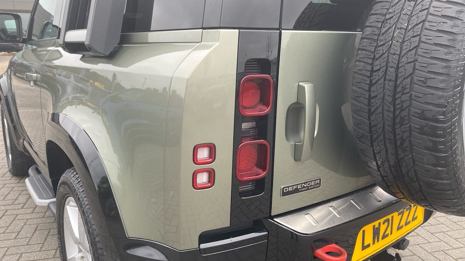 Used Land Rover Defender 2021 for sale - 77652932: Photo 19