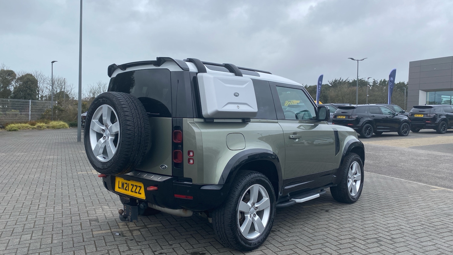 Used Land Rover Defender 2021 for sale - 77652932: Photo 22