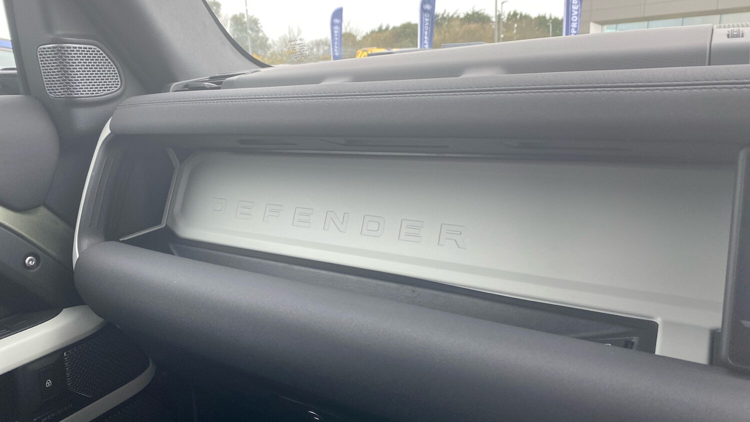 Used Land Rover Defender 2021 for sale - 77652932: Photo 58