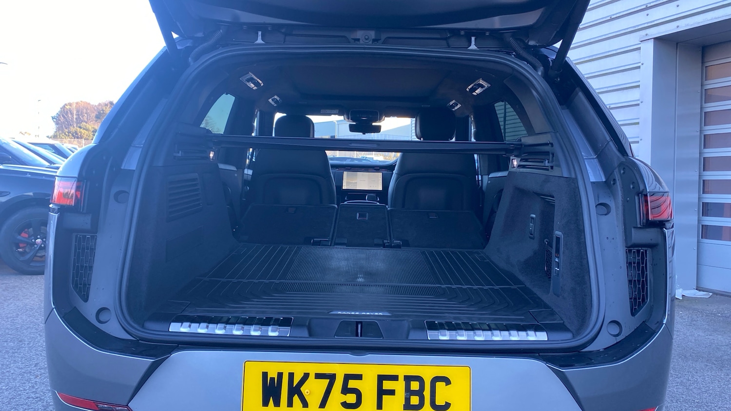 Used Land Rover Range Rover Sport 2025 for sale - 77807001: Photo 10