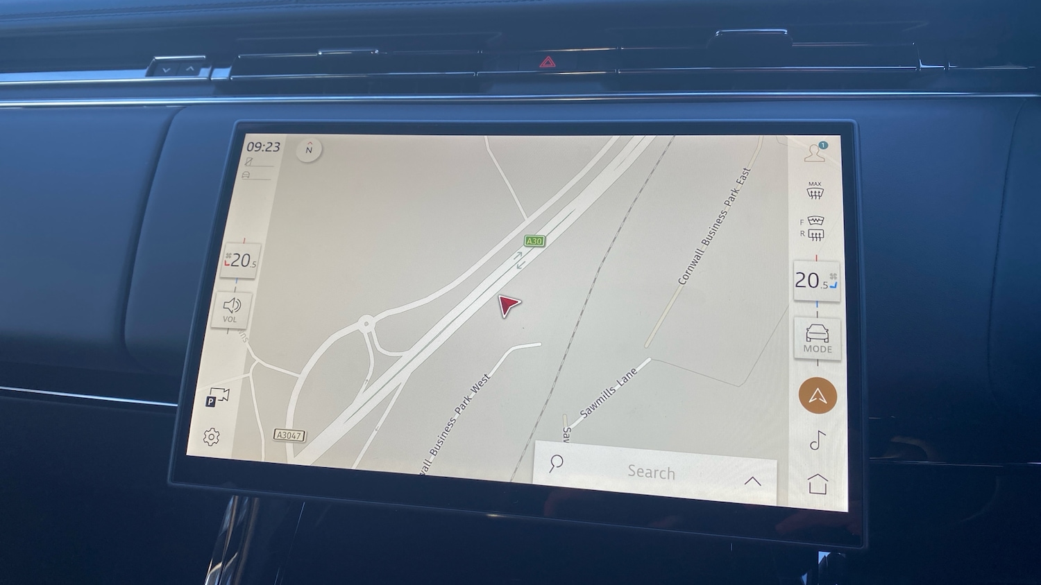 Used Land Rover Range Rover Sport 2025 for sale - 77807001: Photo 11