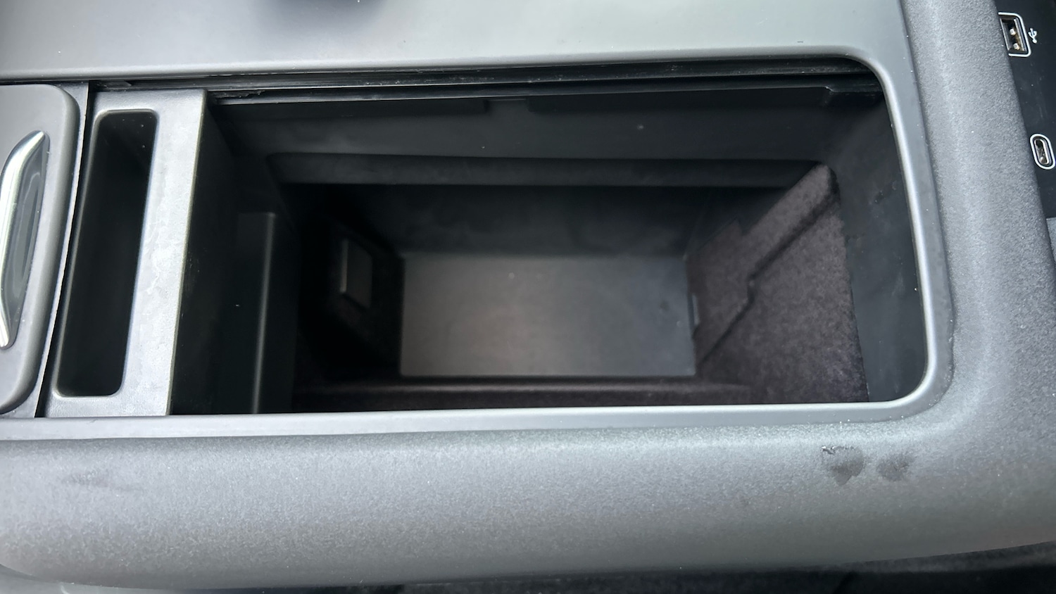 Used Land Rover Discovery 2023 for sale - 78011482: Photo 41