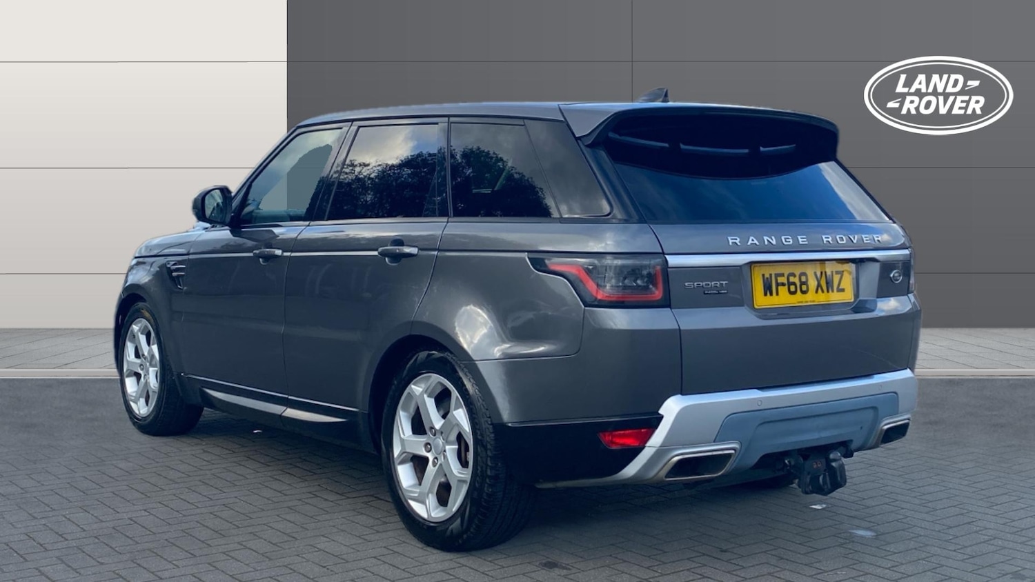 Used Land Rover Range Rover Sport 2018 for sale - 76355422: Photo 2