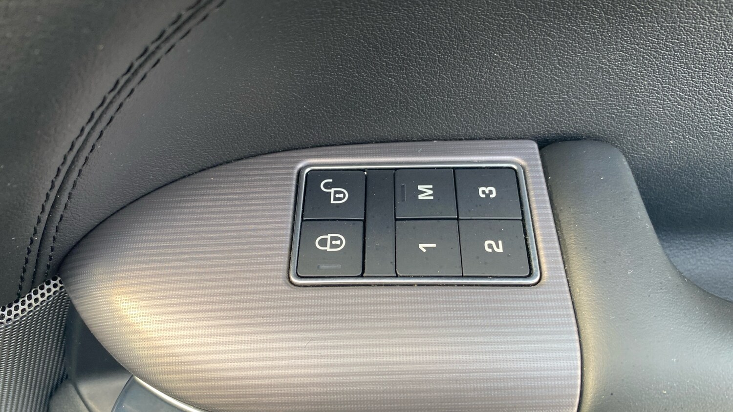 Used Land Rover Range Rover Sport 2018 for sale - 76355422: Photo 44