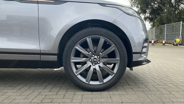 Used Land Rover Range Rover Velar 2020 for sale - 76343887: Photo 8