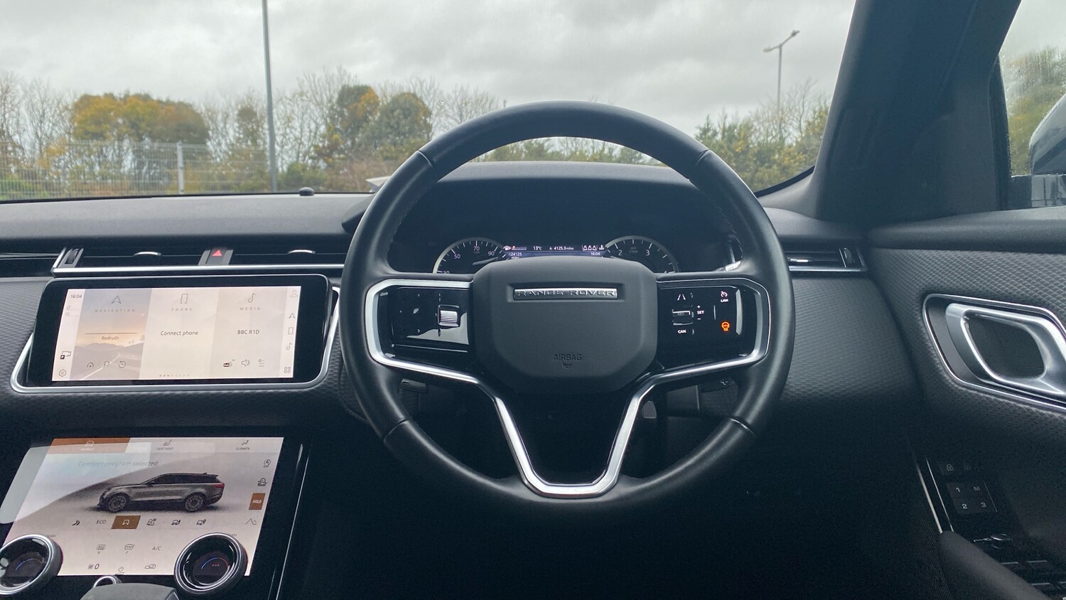 Used Land Rover Range Rover Velar 2022 for sale - 76477133: Photo 15