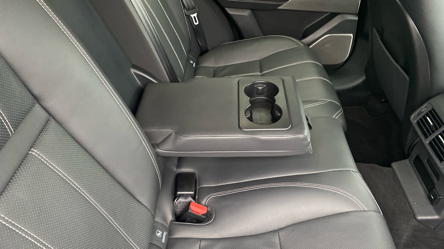 Used Land Rover Range Rover Velar 2022 for sale - 76477133: Photo 41