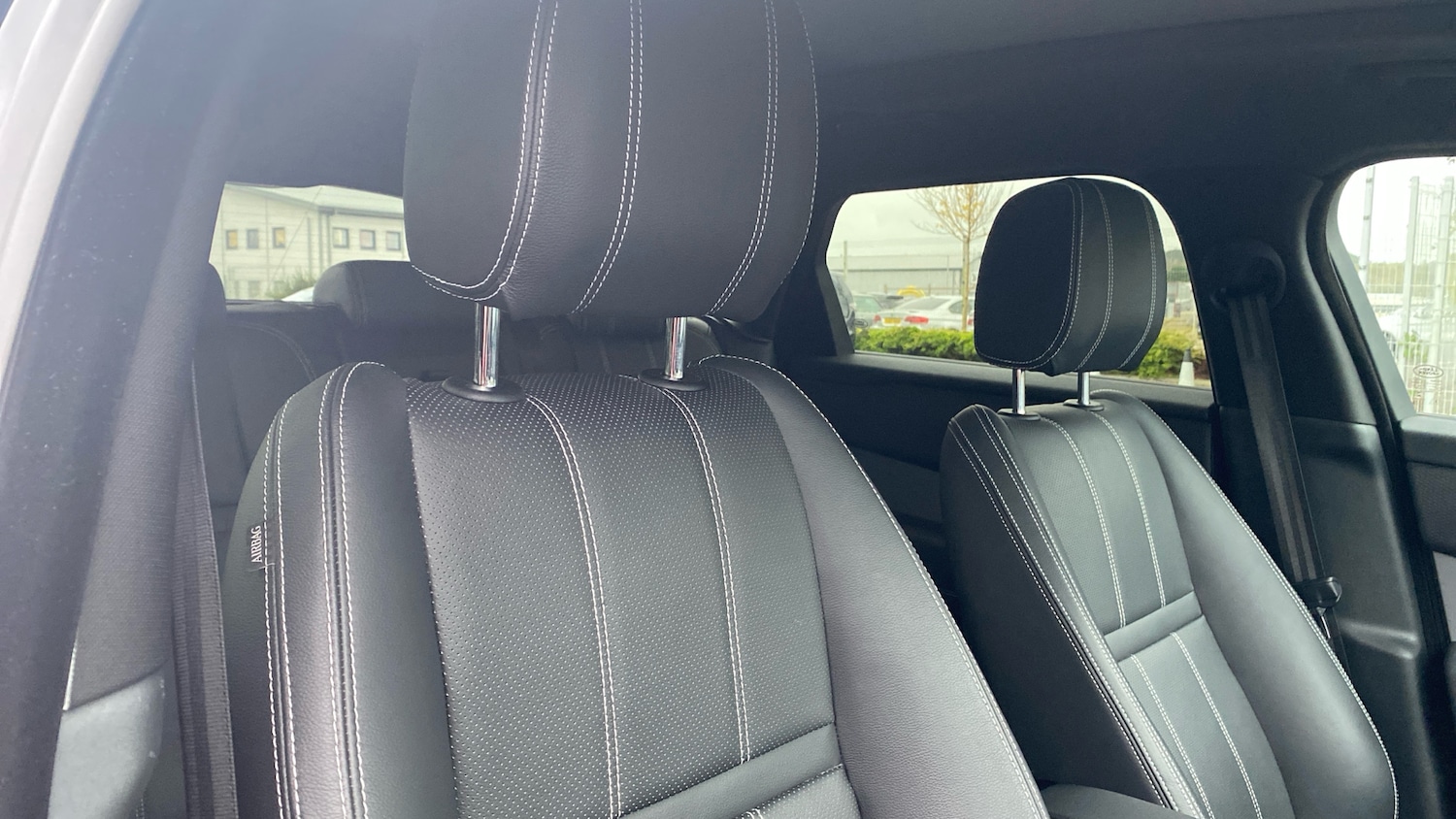 Used Land Rover Range Rover Velar 2022 for sale - 76477133: Photo 52