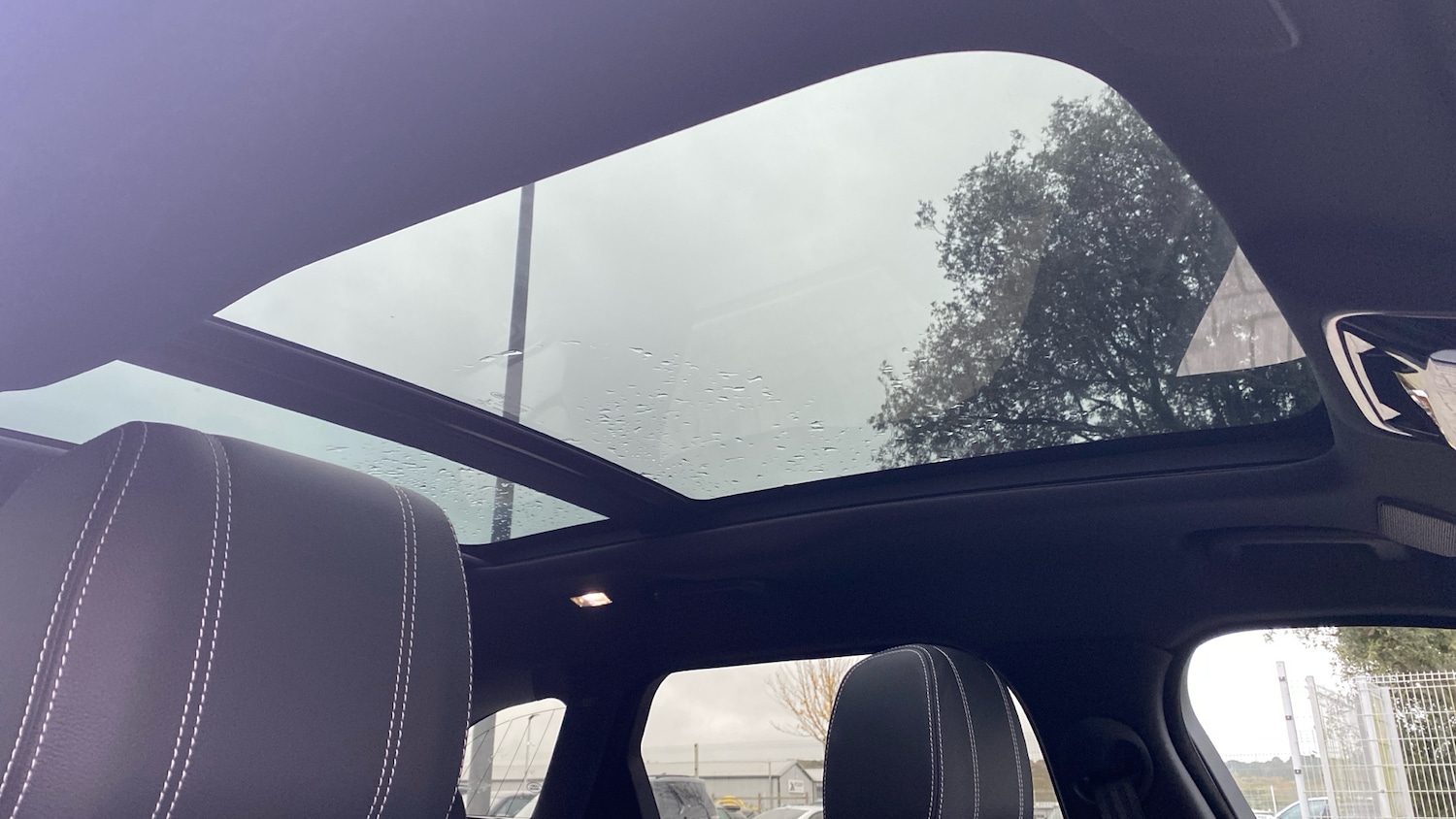 Used Land Rover Range Rover Velar 2022 for sale - 76477133: Photo 64