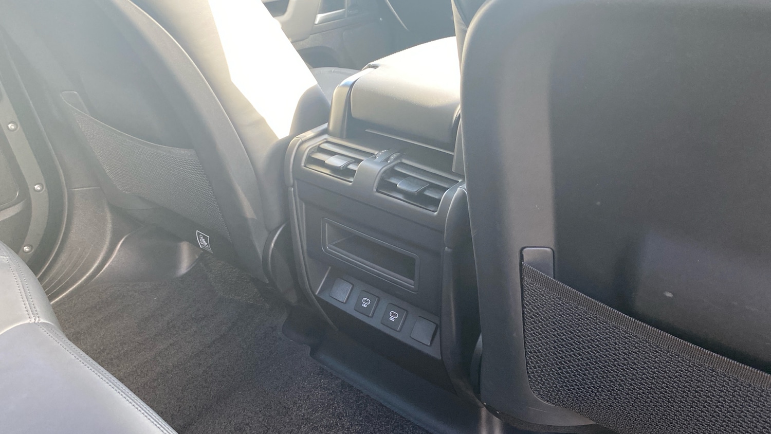 Used Land Rover Defender 2025 for sale - 76504873: Photo 18