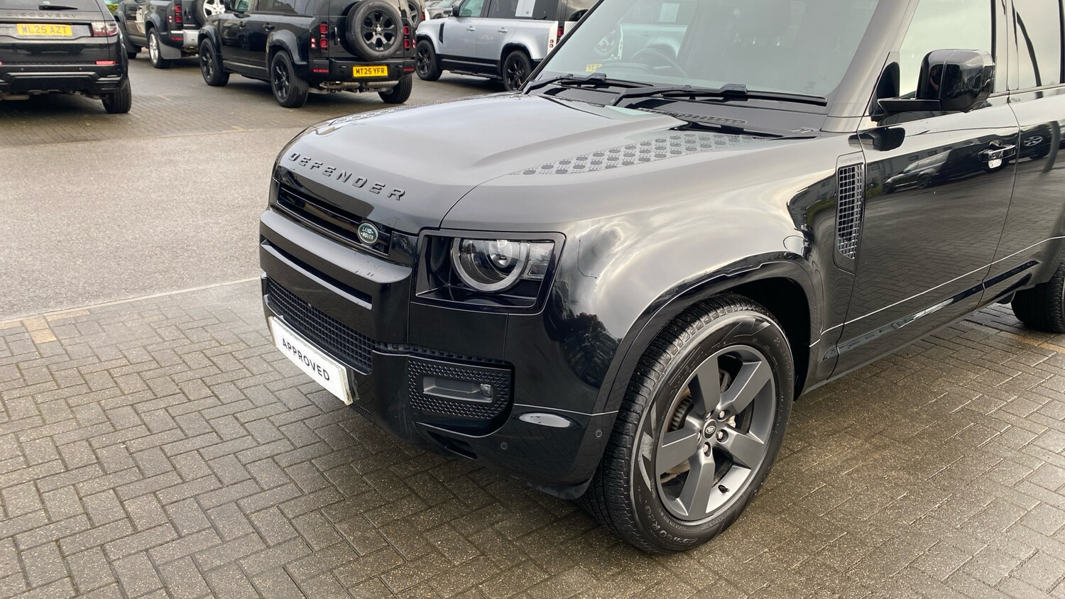 Used Land Rover Defender 2024 for sale - 77350282: Photo 33