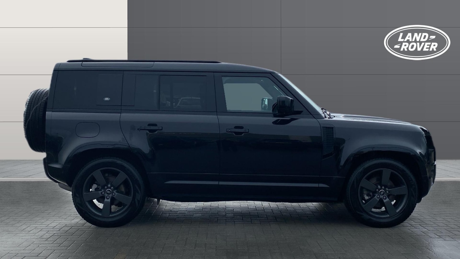 Used Land Rover Defender 2024 for sale - 77350282: Photo 5