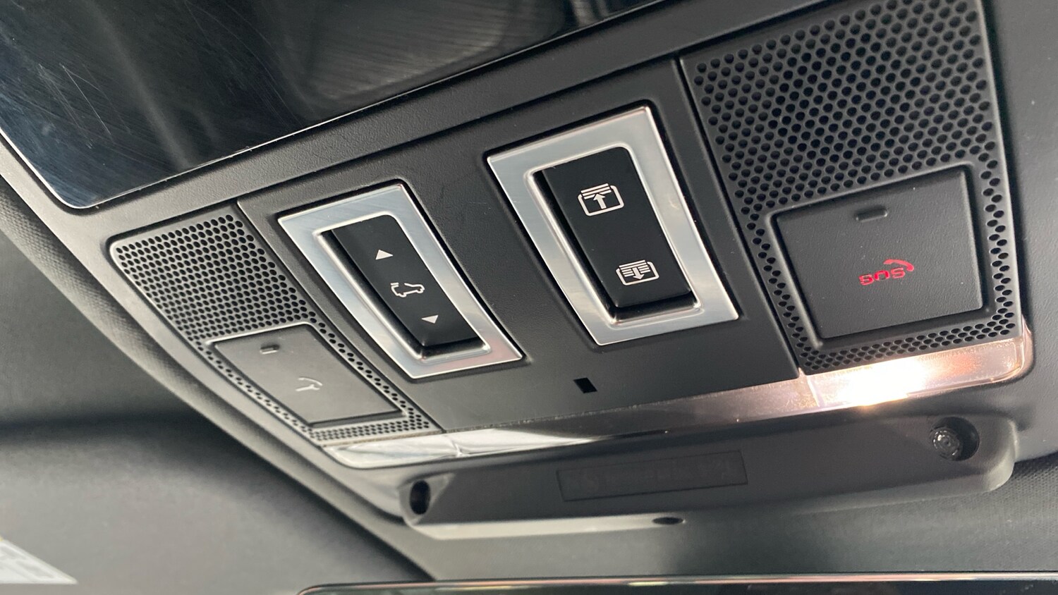 Used Land Rover Defender 2024 for sale - 77350282: Photo 72