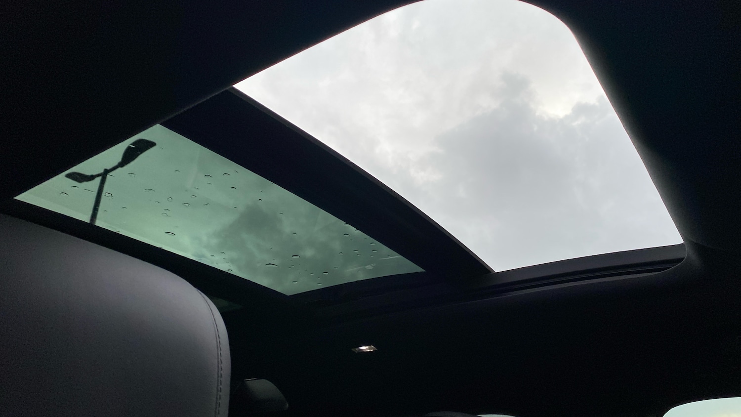 Used Land Rover Defender 2024 for sale - 77350282: Photo 74