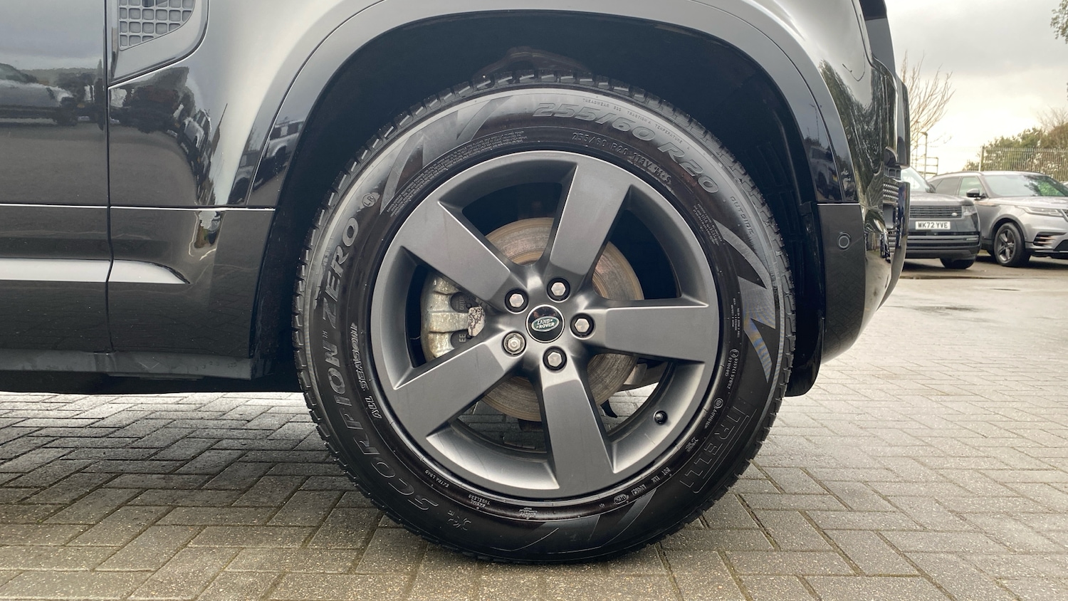 Used Land Rover Defender 2024 for sale - 77350282: Photo 8