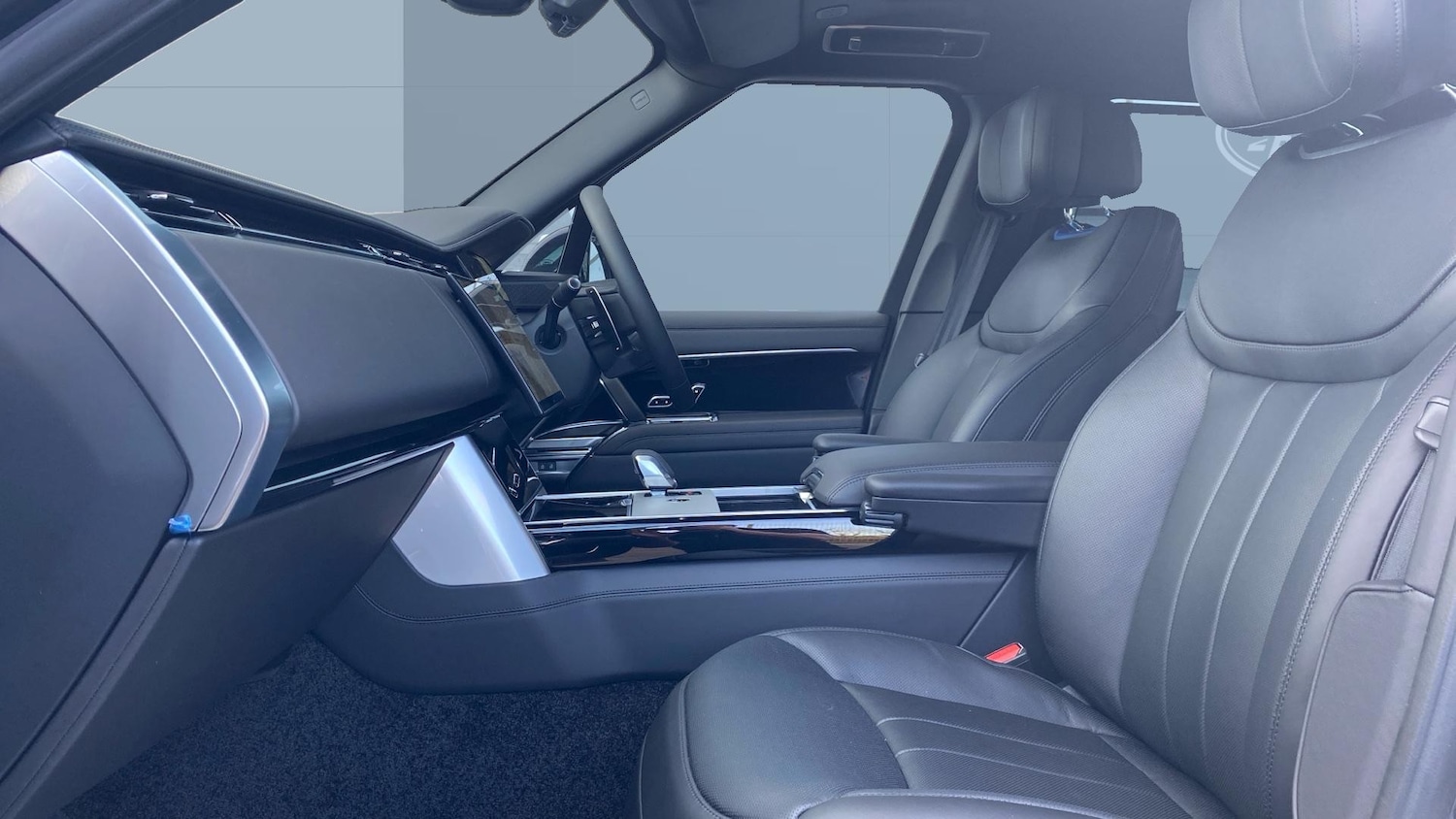 Used Land Rover Range Rover 2025 for sale - 77807004: Photo 3