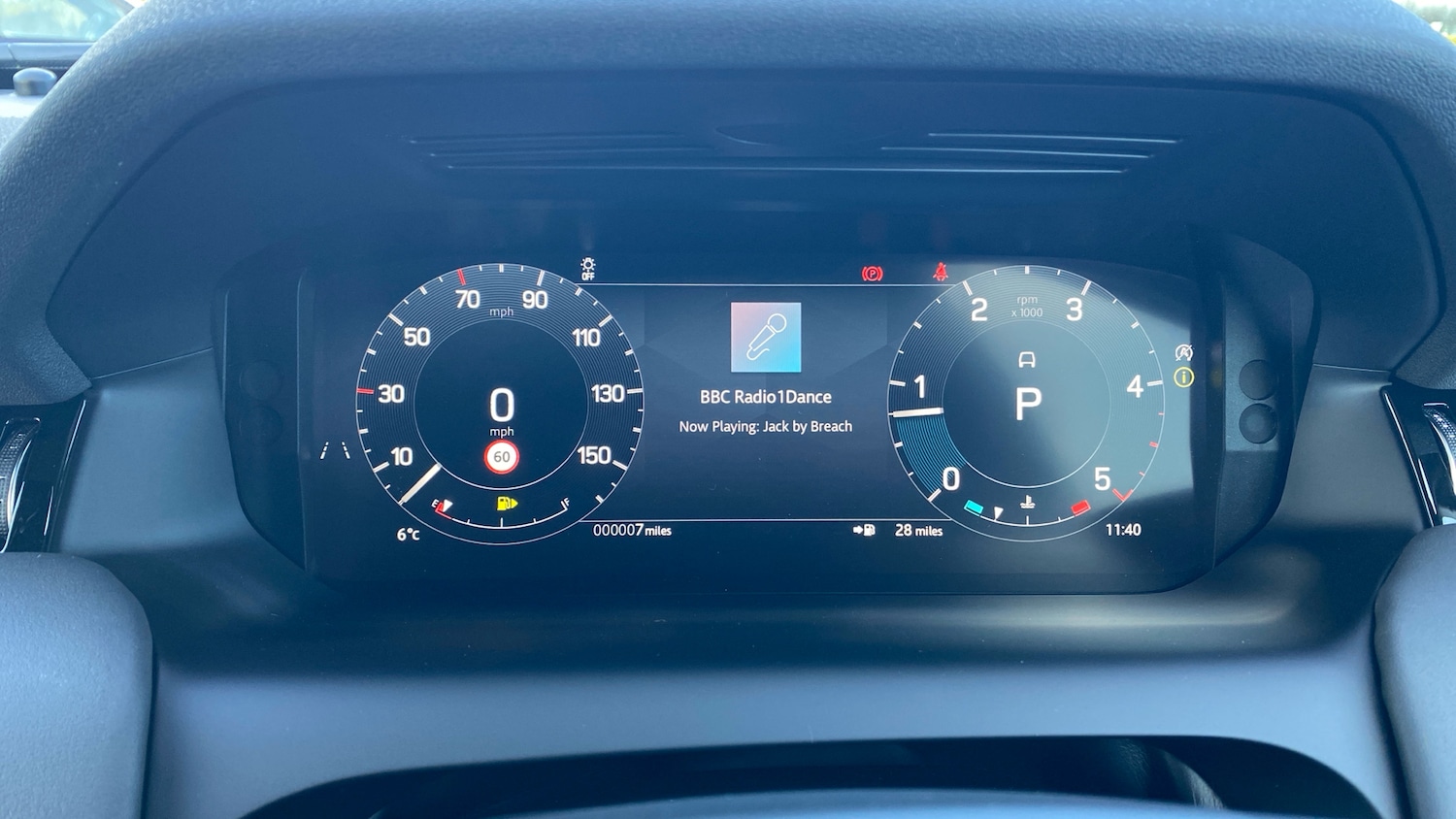 Used Land Rover Discovery Sport 2025 for sale - 77807005: Photo 16