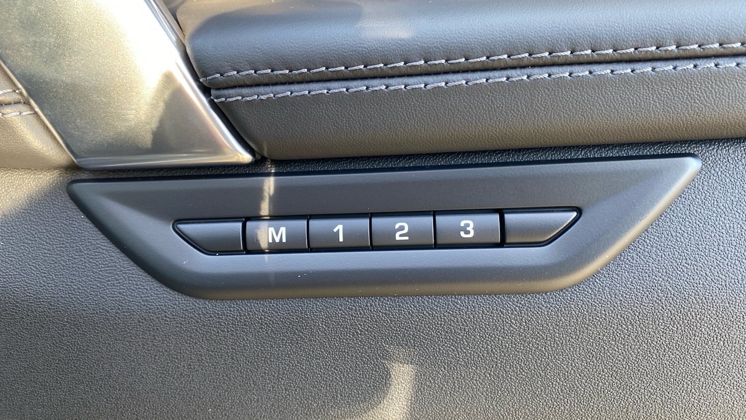 Used Land Rover Discovery Sport 2025 for sale - 77807005: Photo 48